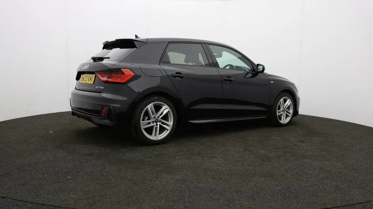 2023-audi-a1-10-30-tfsi-s-line-big-25