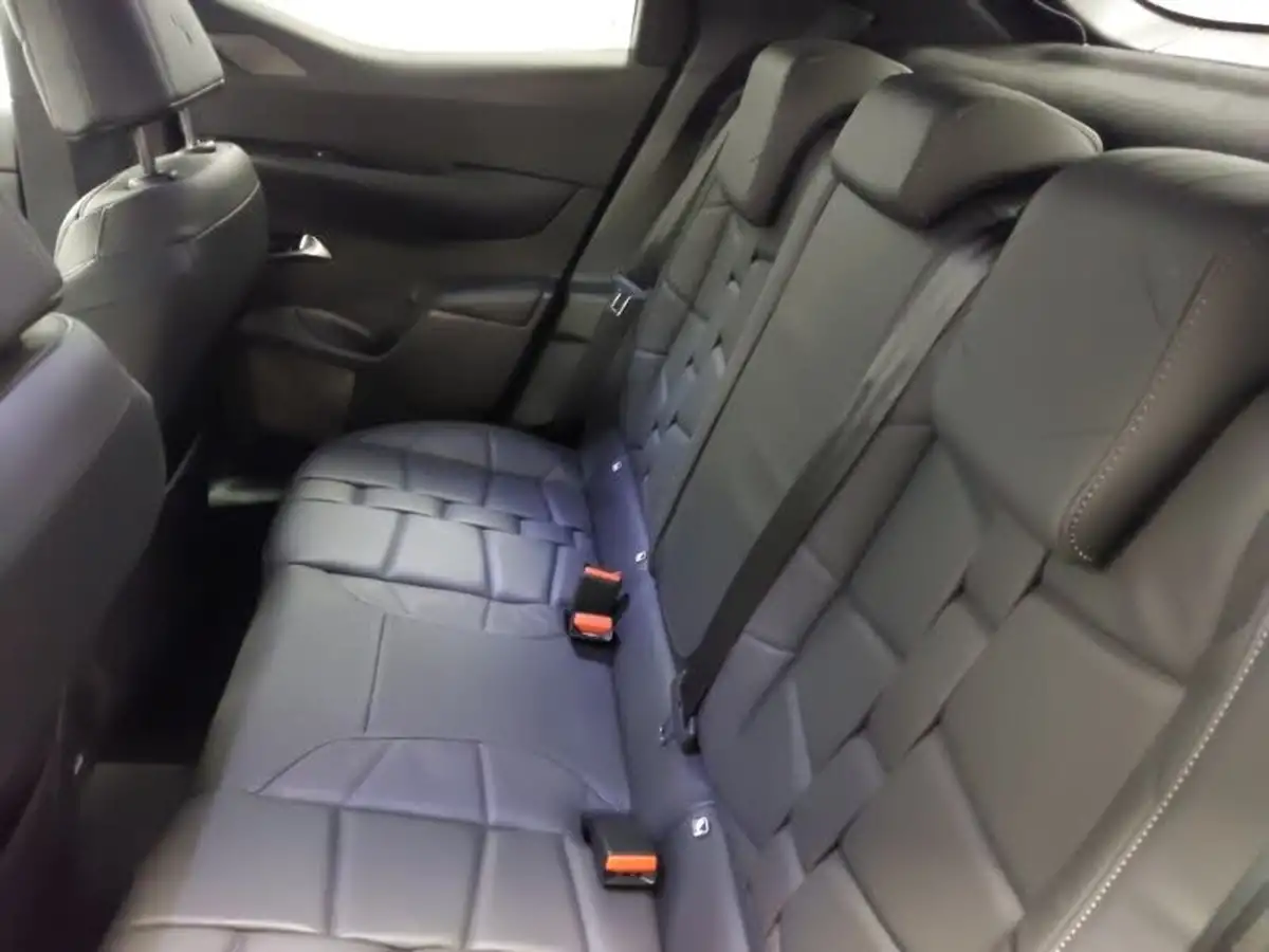 2019-ds-ds-3-crossback-12-puretech-prestige-100ps-big-5