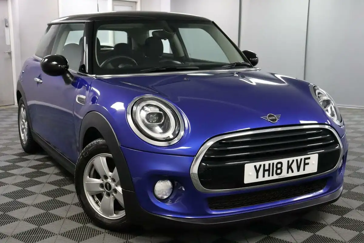 2018-mini-cooper-15-cooper-series-ii-ss-hatchback-3d-big-4