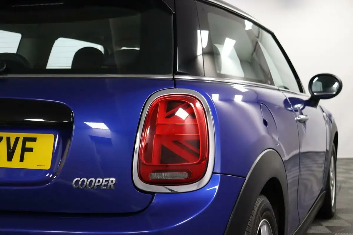 2018-mini-cooper-15-cooper-series-ii-ss-hatchback-3d-big-32