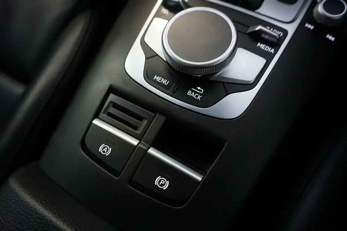 2020-audi-s3-20-tfsi-black-edition-sportback-5d-big-23