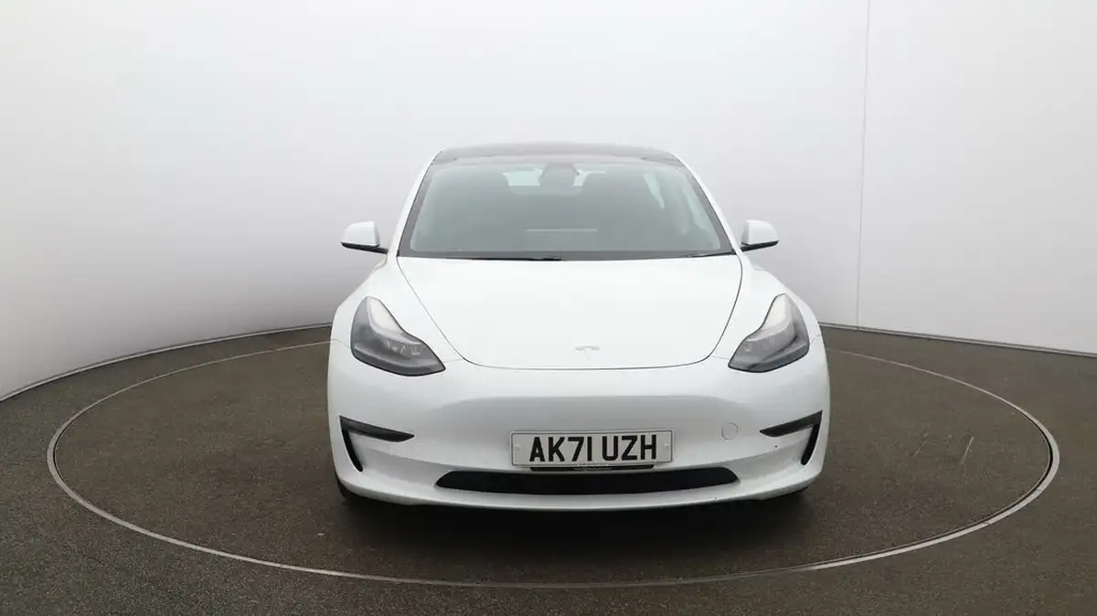 2021-tesla-model-3-e-long-range-awd-big-2