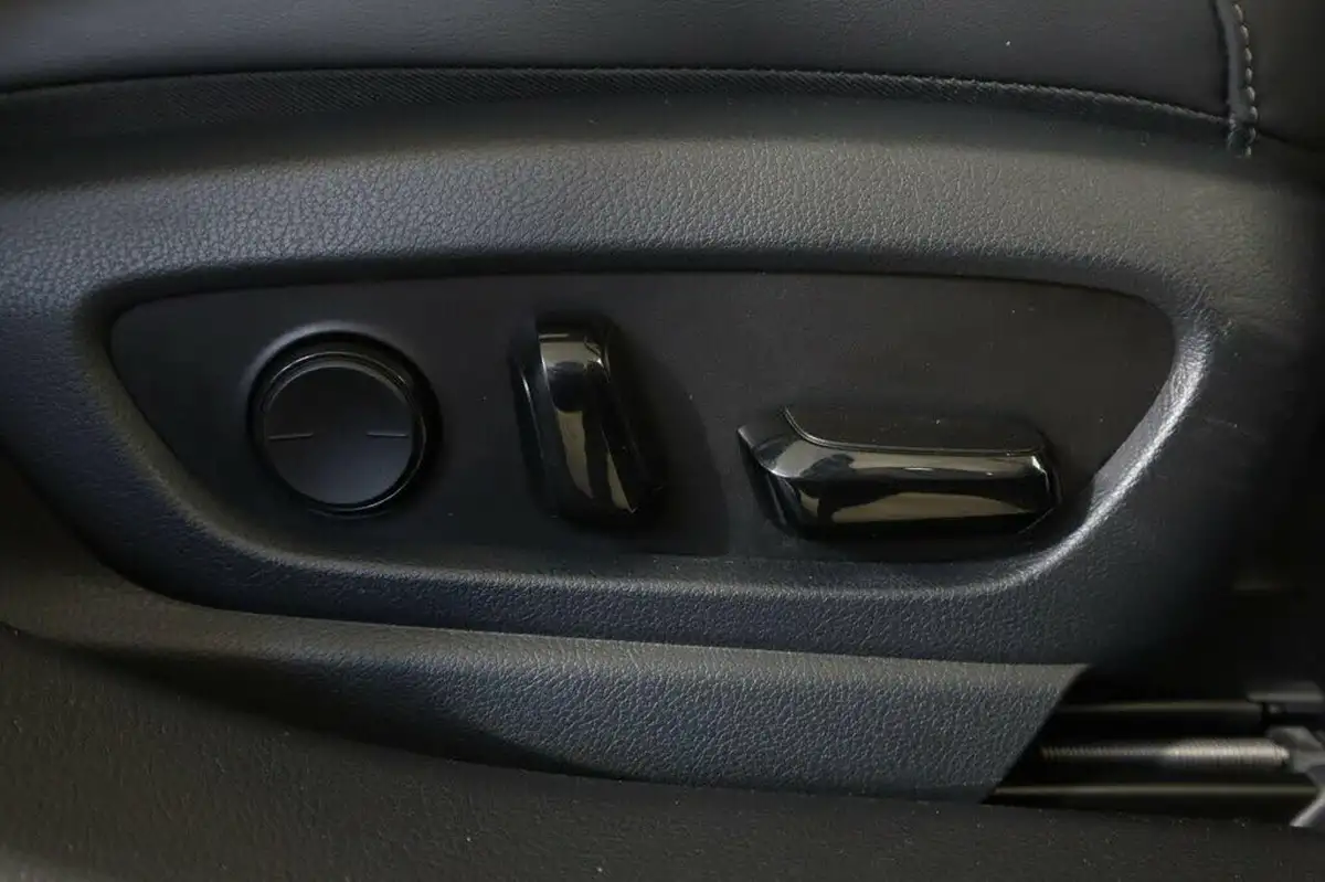 2021-lexus-es-300h-25-es-218bhp-without-navigation-big-30