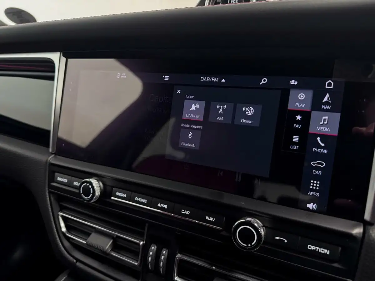 2021-porsche-macan-29-v6-gts-380ps-big-59
