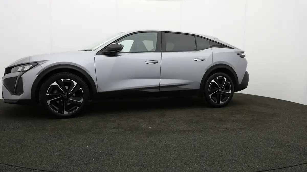 2024-peugeot-408-12-puretech-allure-130ps-ss-eat8-big-63