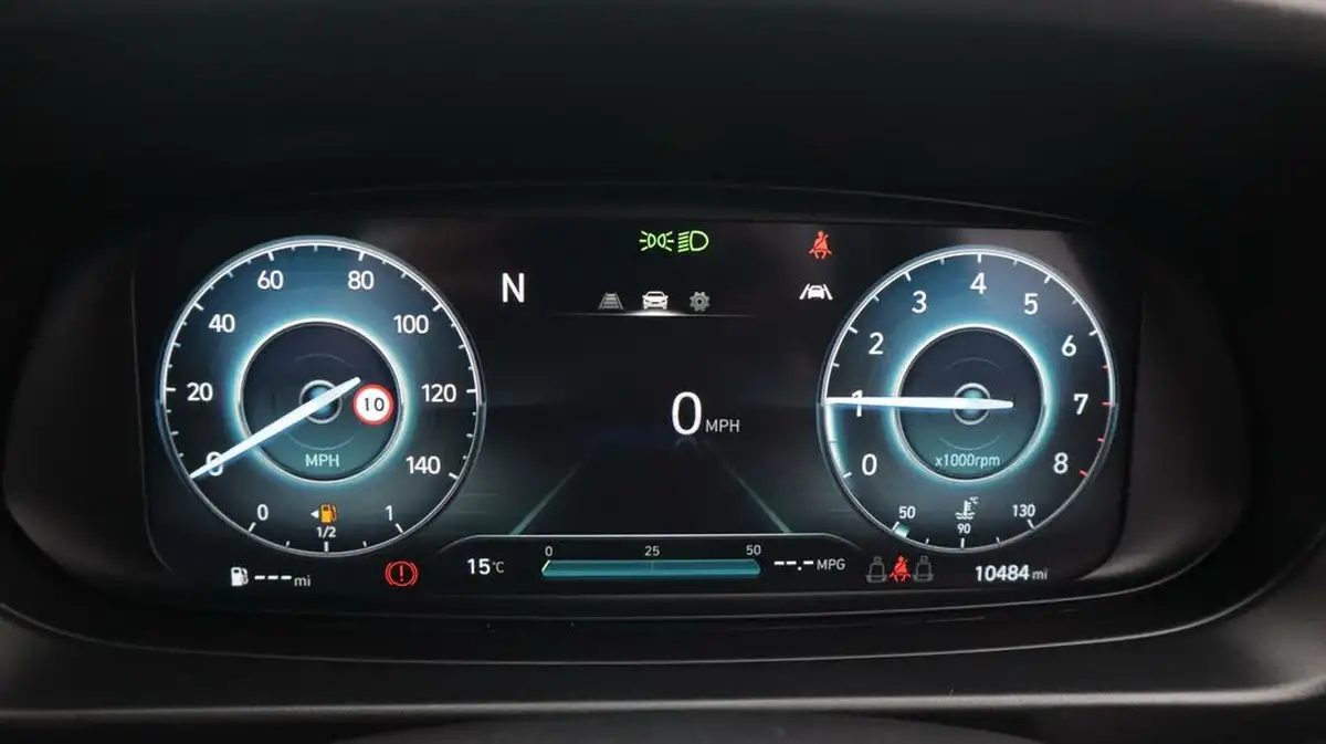 2022-hyundai-bayon-10-t-gdi-se-connect-big-10
