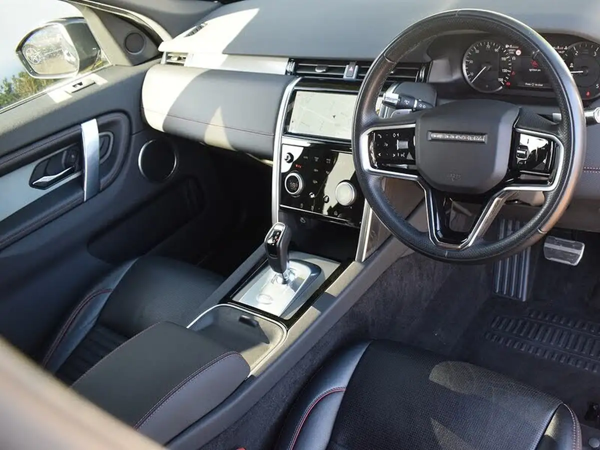 2021-land-rover-discovery-sport-20-d165-r-dynamic-s-plus-big-2