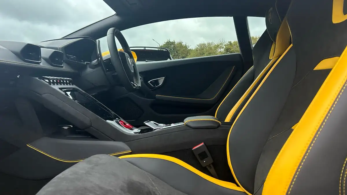 2024-lamborghini-huracan-big-6