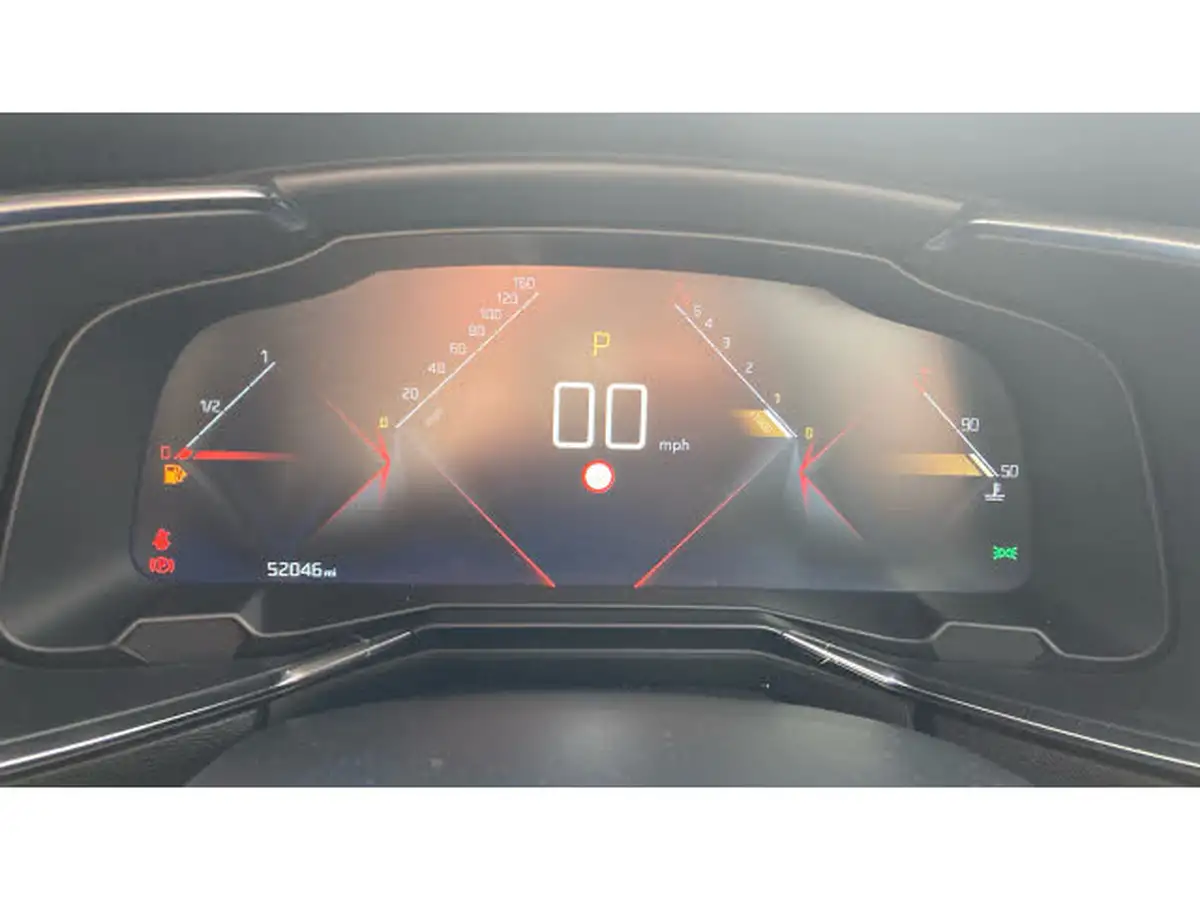 2019-ds-ds-7-crossback-16-puretech-performance-line-180ps-big-17