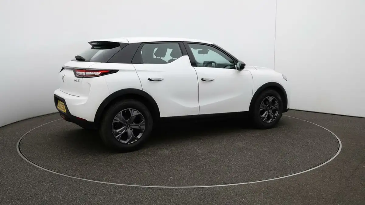 2021-ds-ds-3-crossback-12-puretech-elegance-big-42