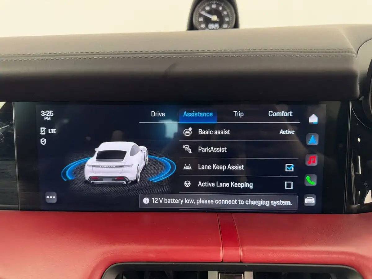 2021-porsche-taycan-e-4s-571ps-performance-battery-plus-big-51