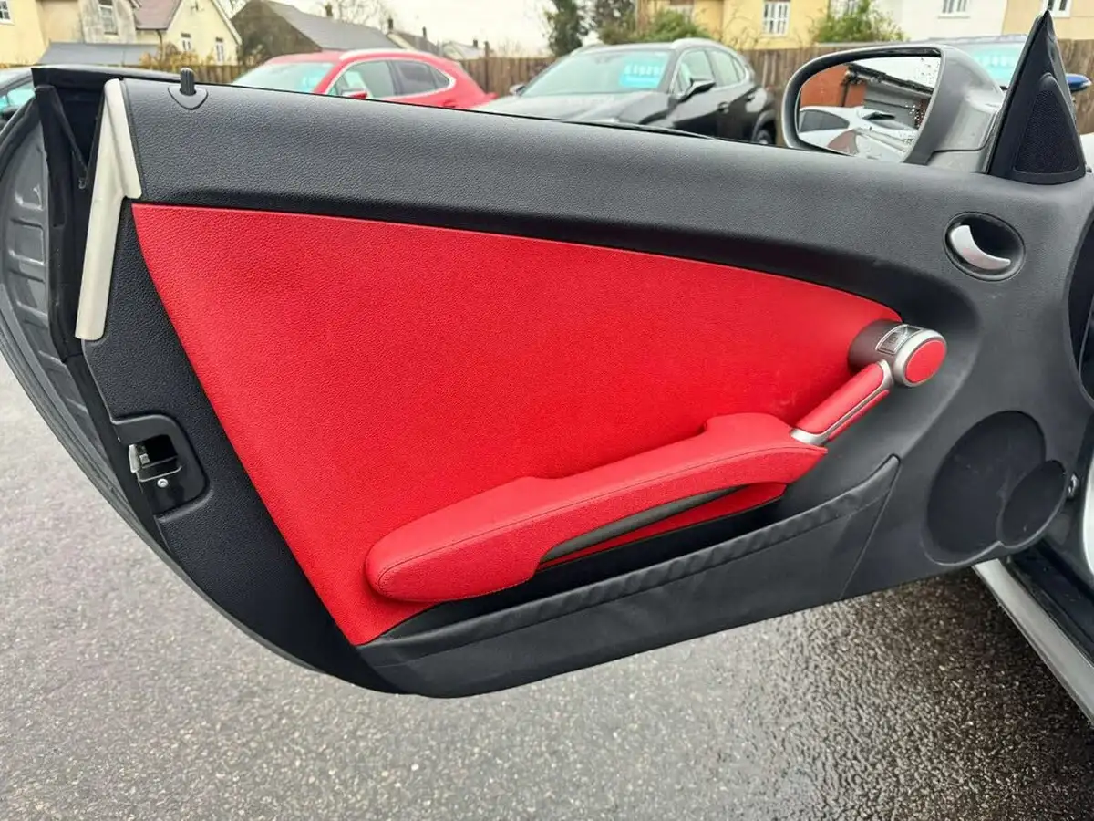 2009-mercedes-benz-slk-30-slk300-7g-tronic-big-31