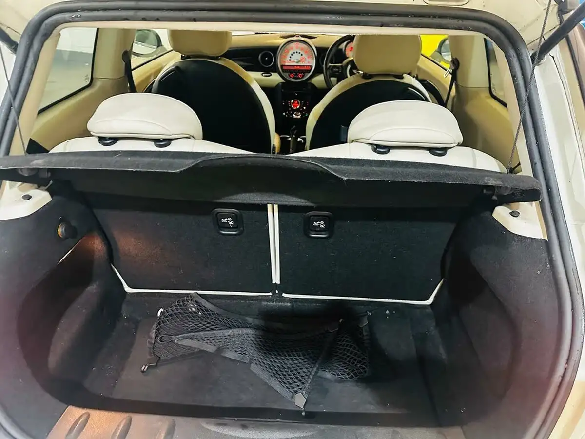 2011-mini-cooper-16-cooper-s-hatchback-3d-big-40