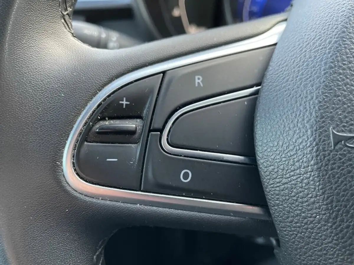 2020-renault-kadjar-13-tce-iconic-160bhp-1332cc-big-15