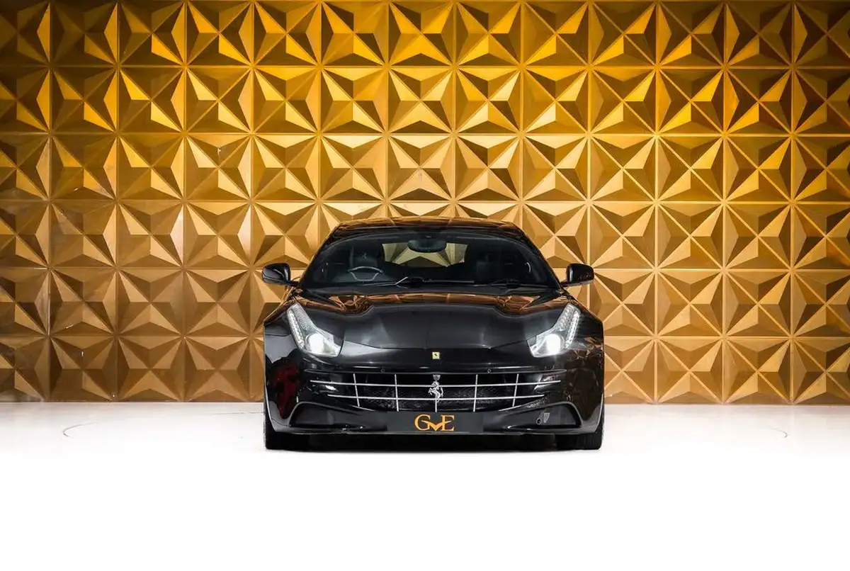 2012-ferrari-ff-63-big-1