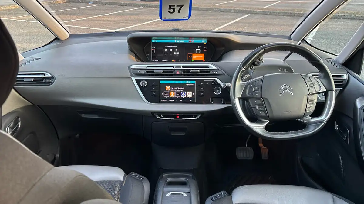 2019-citroen-grand-c4-spacetourer-12-puretech-flair-plus-eat8-big-3