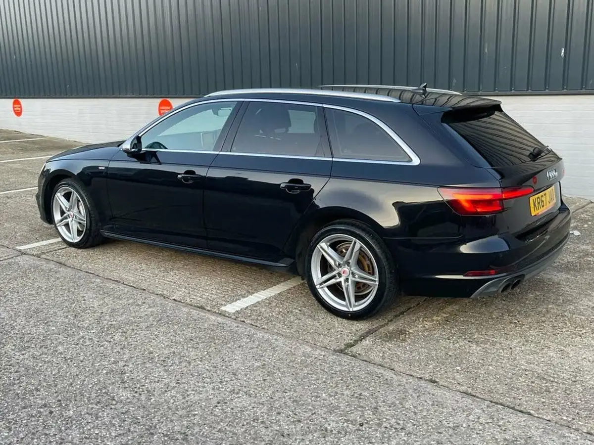 2017-audi-a4-avant-20-tdi-s-line-190ps-big-16