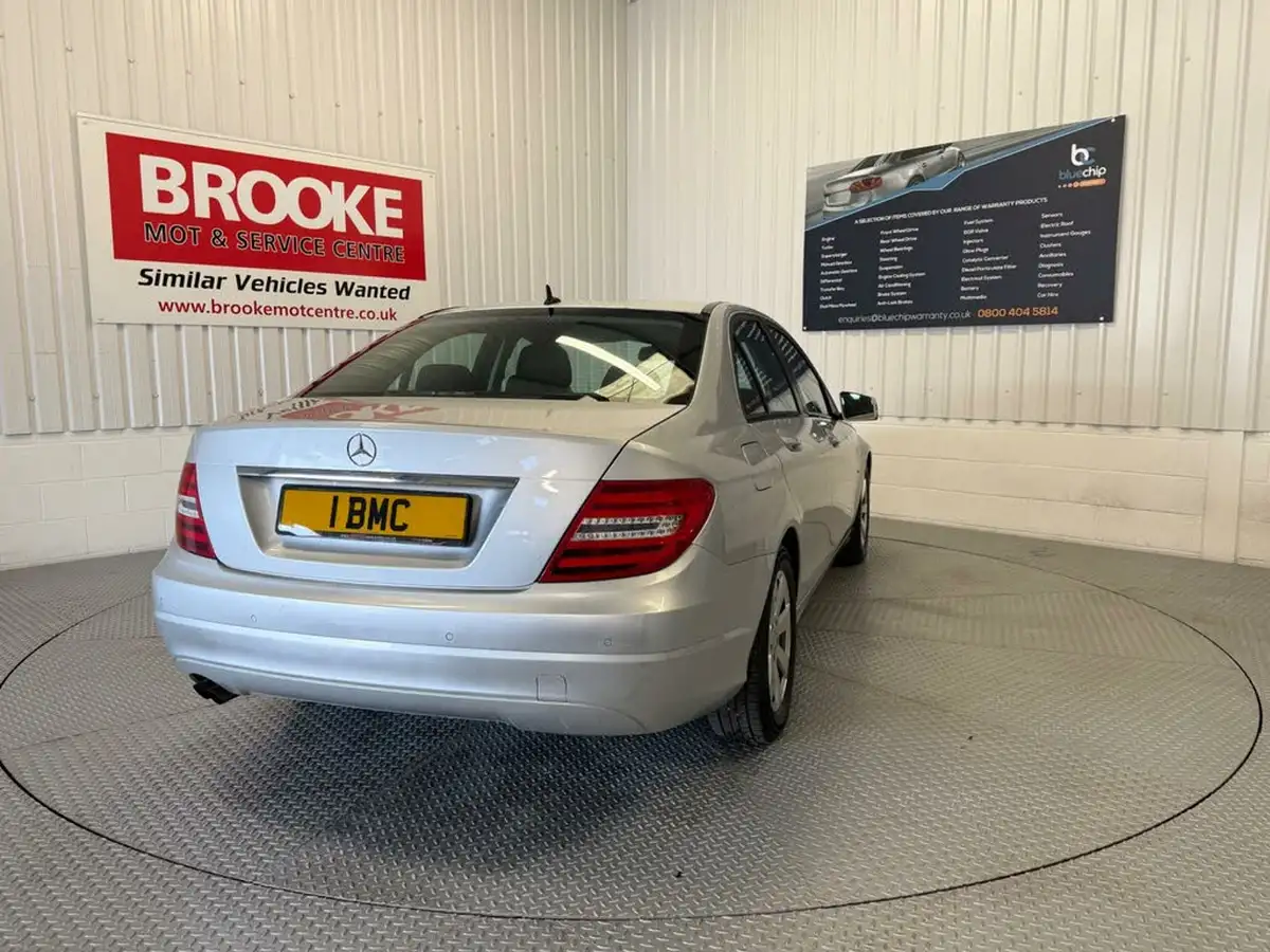 2012-mercedes-benz-c-class-18-c180-se-edition-125-156ps-blueefficiency-saloon-4d-7g-tronic-big-7