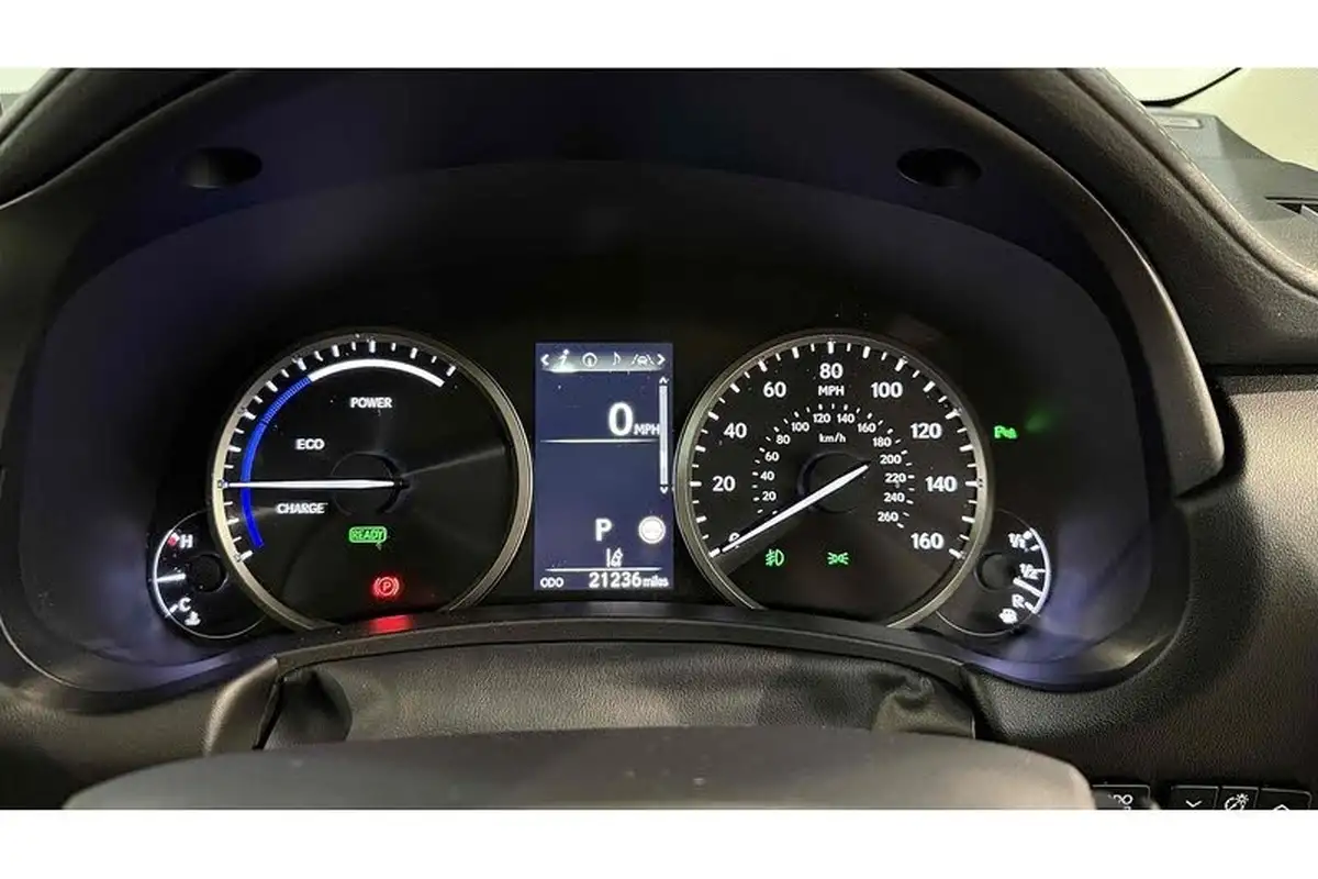 2020-lexus-nx-300h-25-takumi-sunroof-big-40