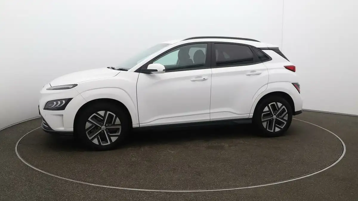 2022-hyundai-kona-e-premium-204ps-64kwh-7kw-obc-big-63