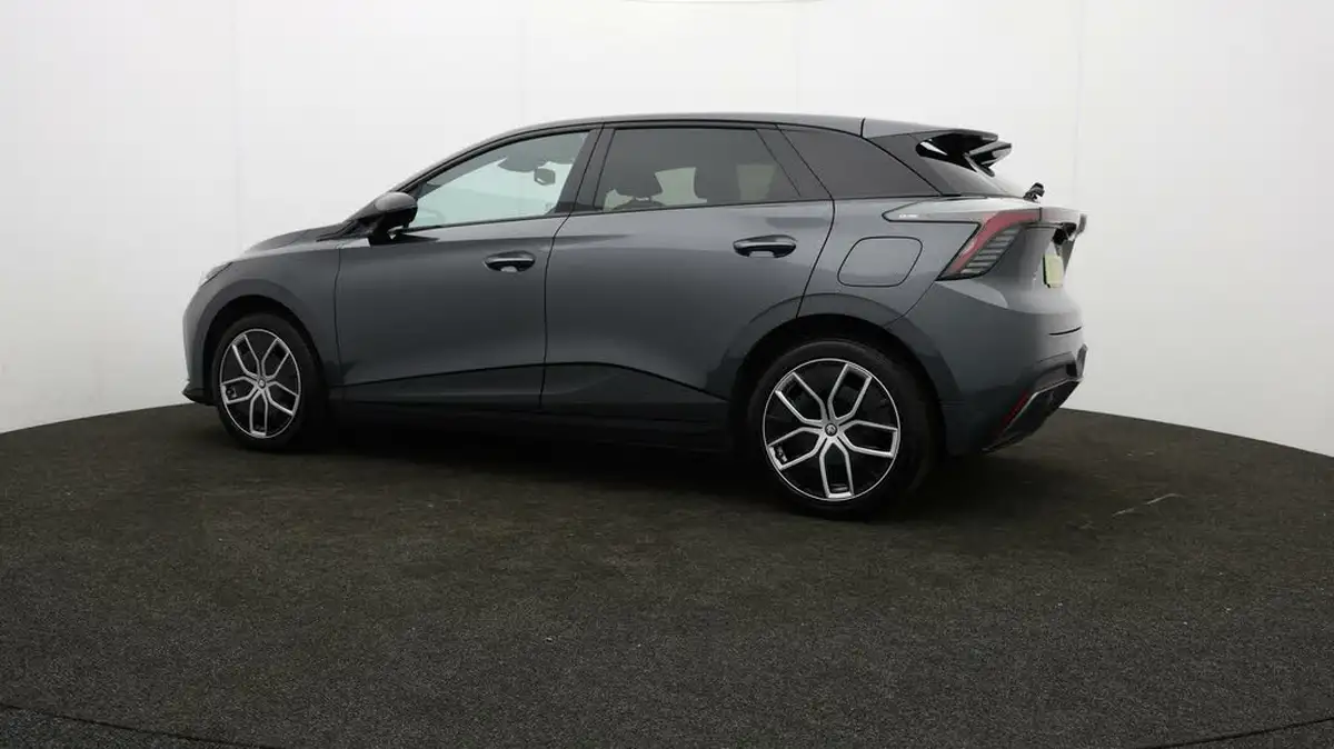 2023-mg-mg4-e-trophy-ev-203ps-long-big-71