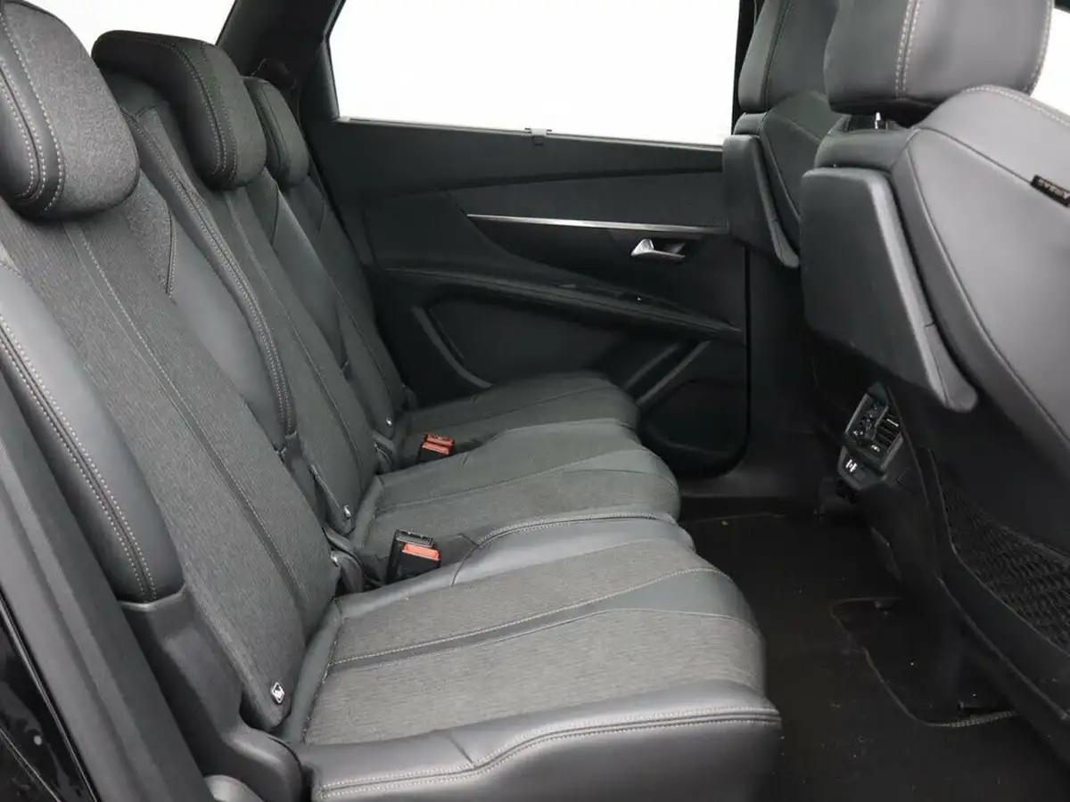 2020-peugeot-5008-suv-12-puretech-gt-line-premium-eat8-big-13