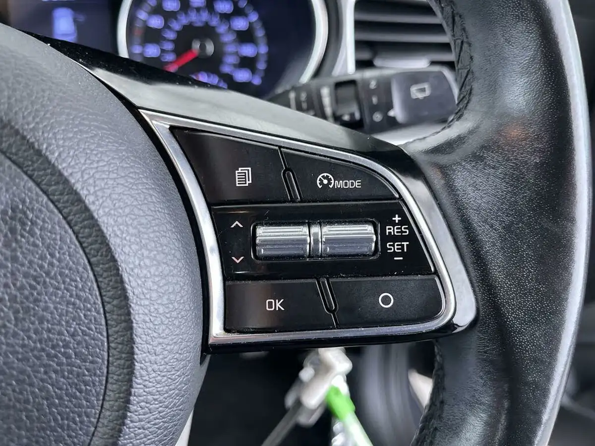 2019-kia-ceed-16crdi-2-eco-hatchback-big-50