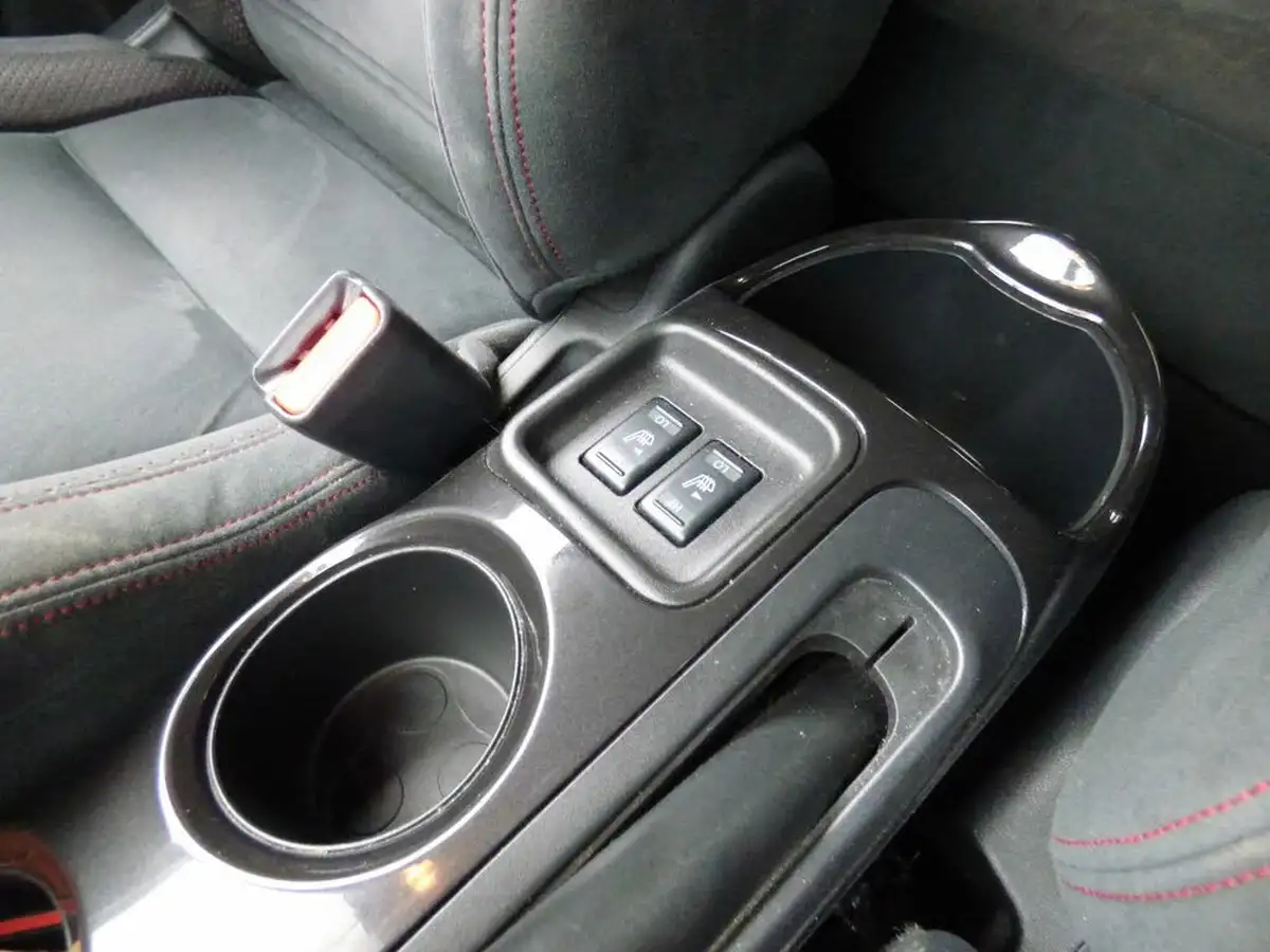 2014-nissan-juke-16-nismo-4x4-m-cvt-big-24