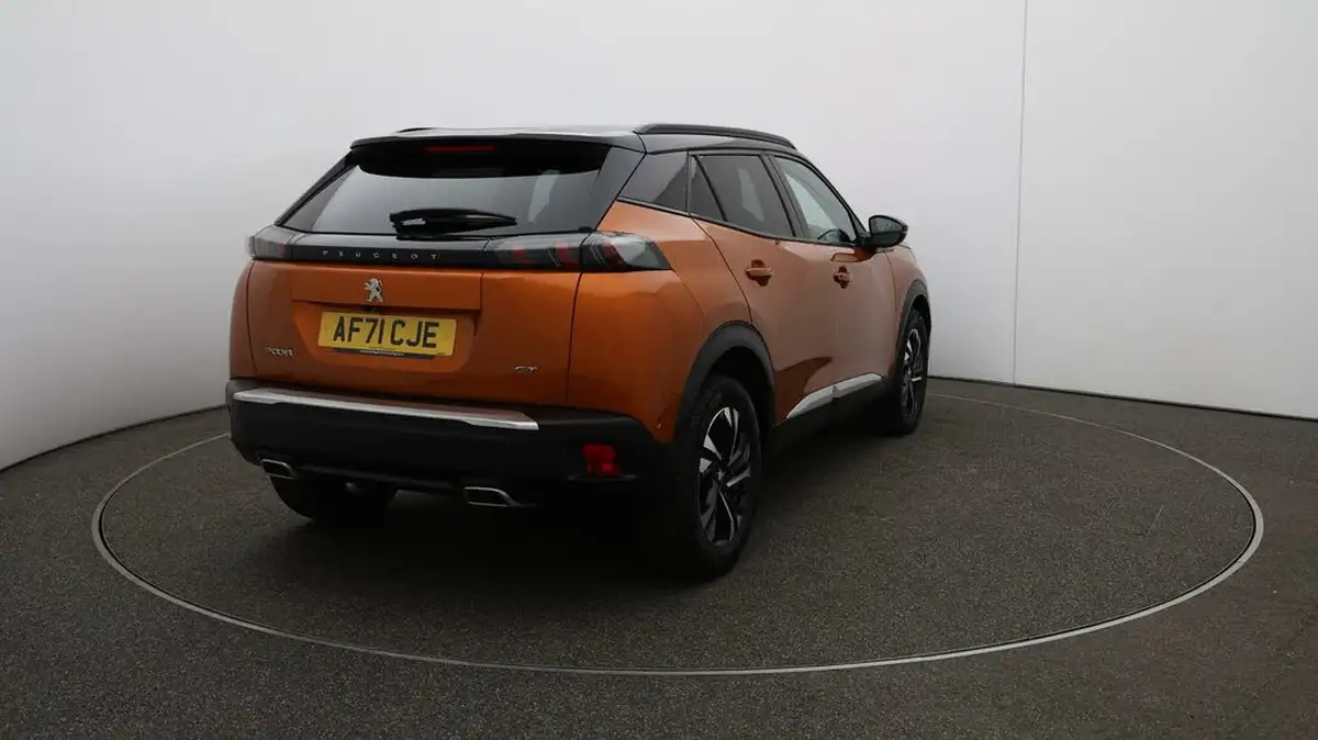 2021-peugeot-2008-suv-12-puretech-gt-big-55