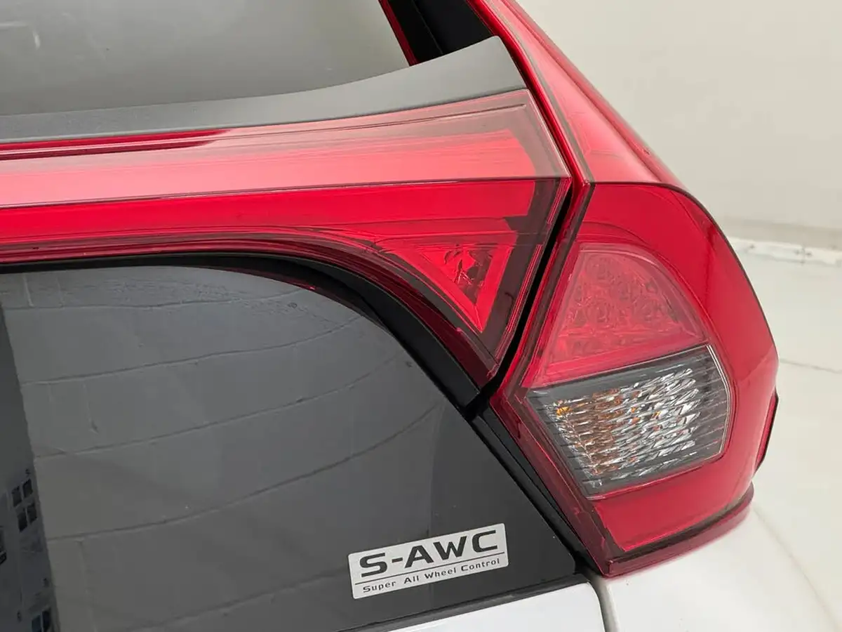 2019-mitsubishi-eclipse-cross-15-black-4wd-auto-big-34
