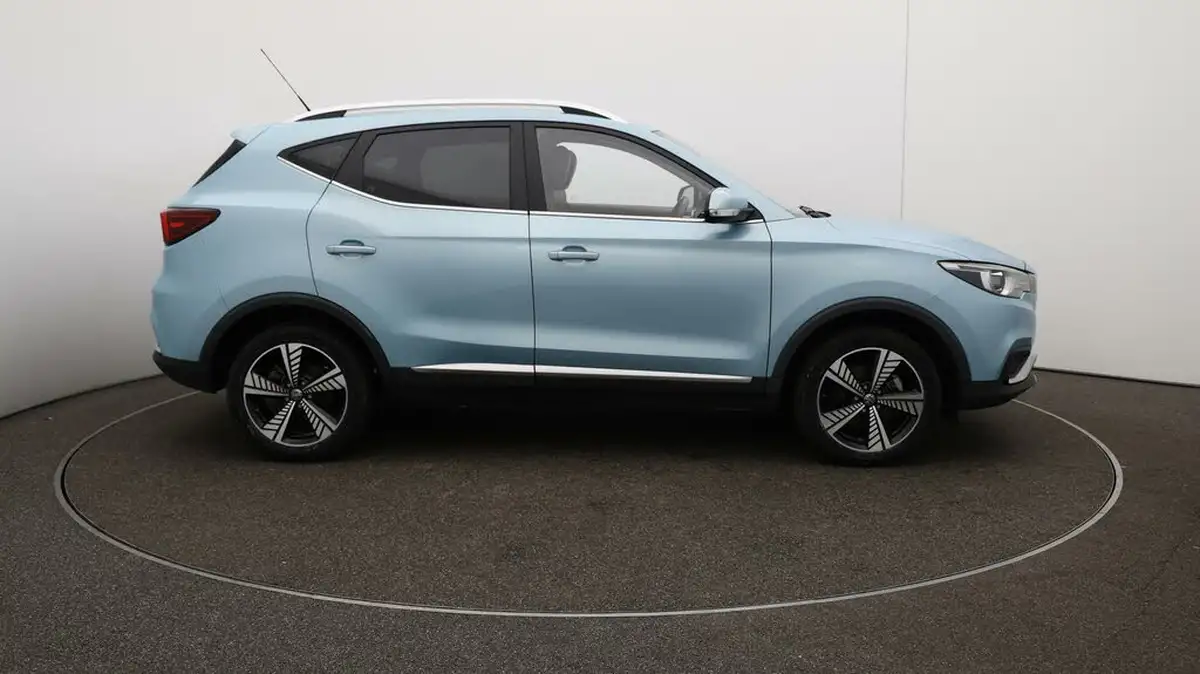 2021-mg-zs-suv-e-exclusive-ev-big-43