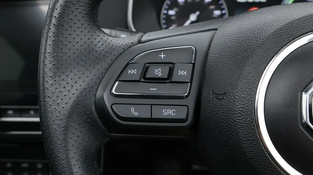 2021-mg-zs-suv-e-exclusive-ev-big-25