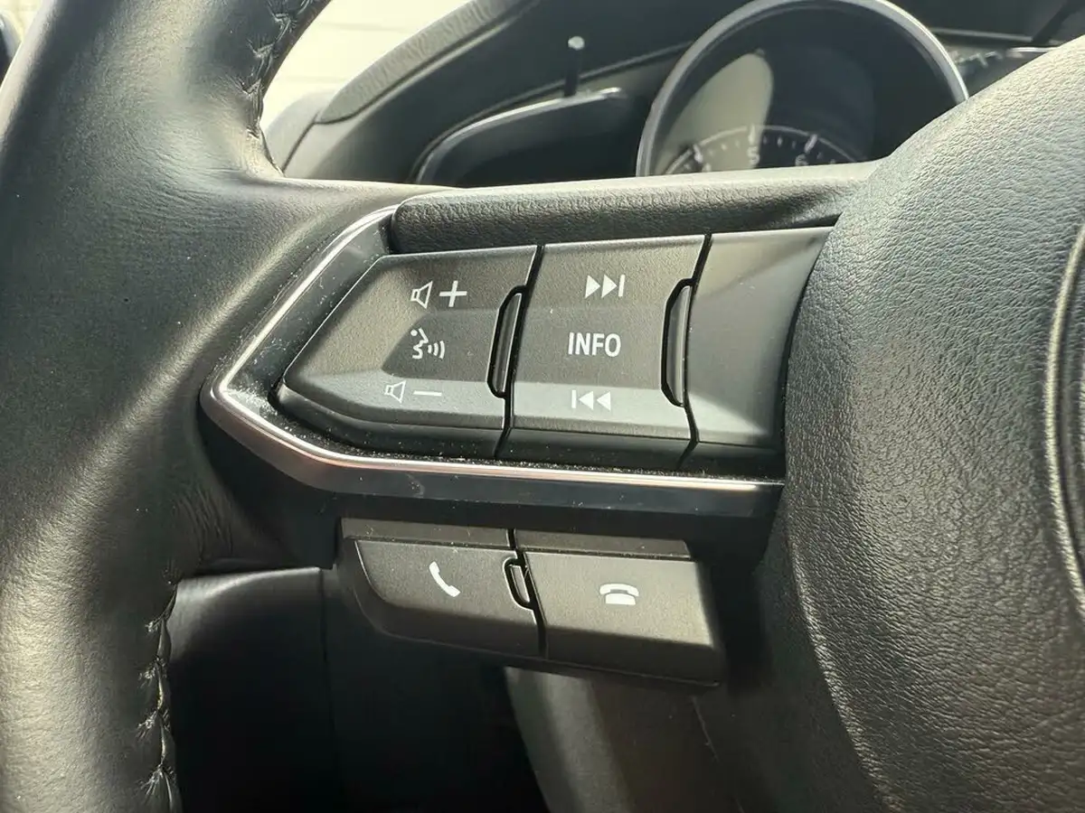 2018-mazda-mazda3-20-sport-nav-120ps-hatchback-5d-auto-big-20