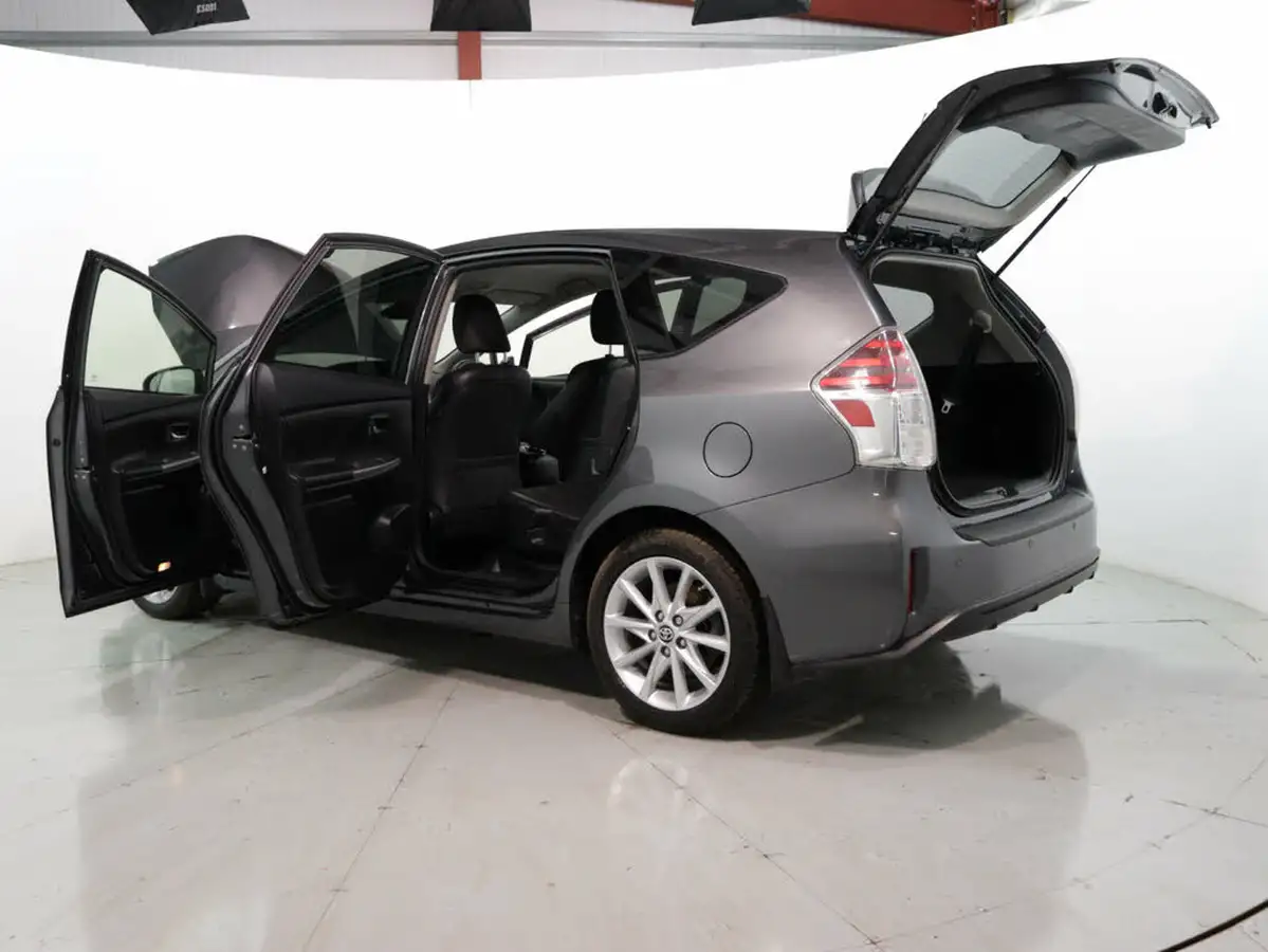 2020-toyota-prius-18-vvt-i-excel-big-48