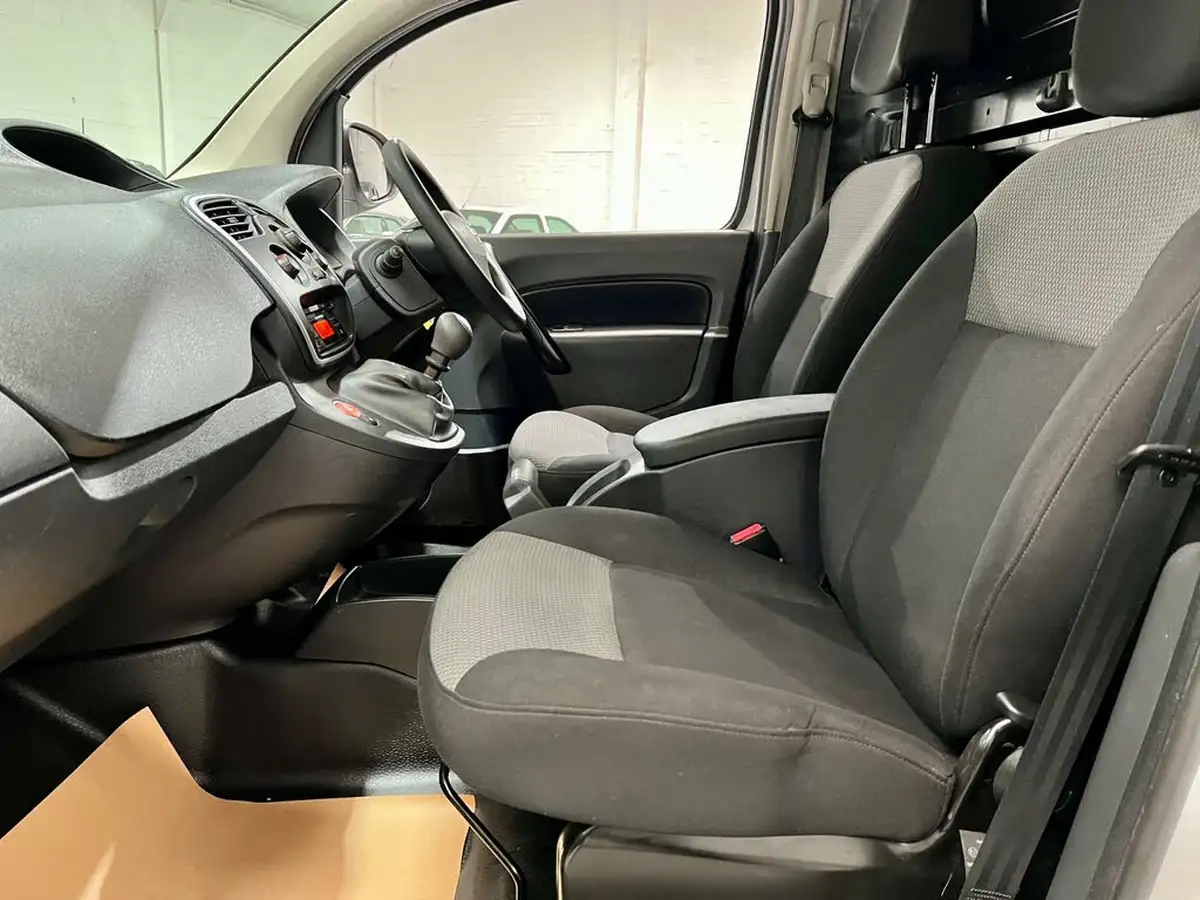 2021-nissan-nv250-15dci-acenta-l1-80bhp-big-38