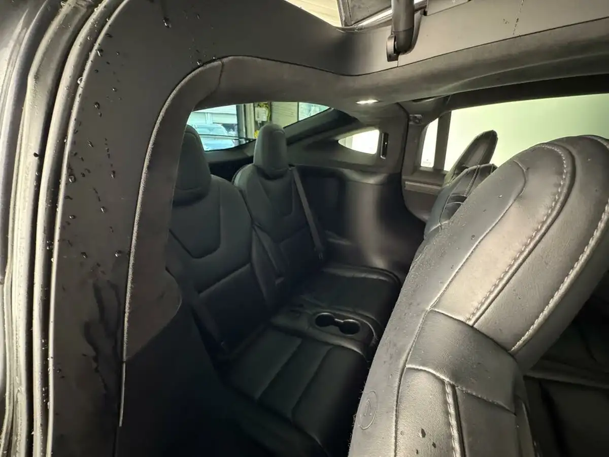 2020-tesla-model-x-e-ludicrous-performance-big-20