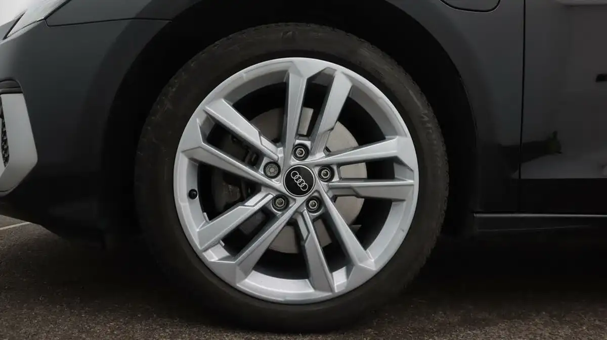 2022-audi-a3-14-40-tfsi-e-sport-big-18