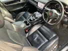 2019-porsche-cayenne-30-v6-e-hybrid-e-hybrid-station-wagon-small-39