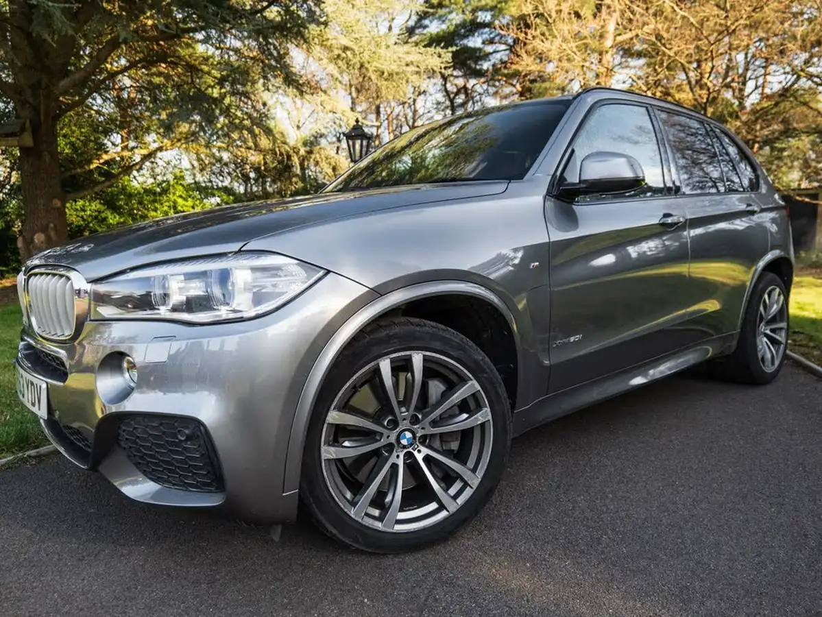 2013-bmw-x5-44-xdrive50i-m-sport-449bhp-big-22