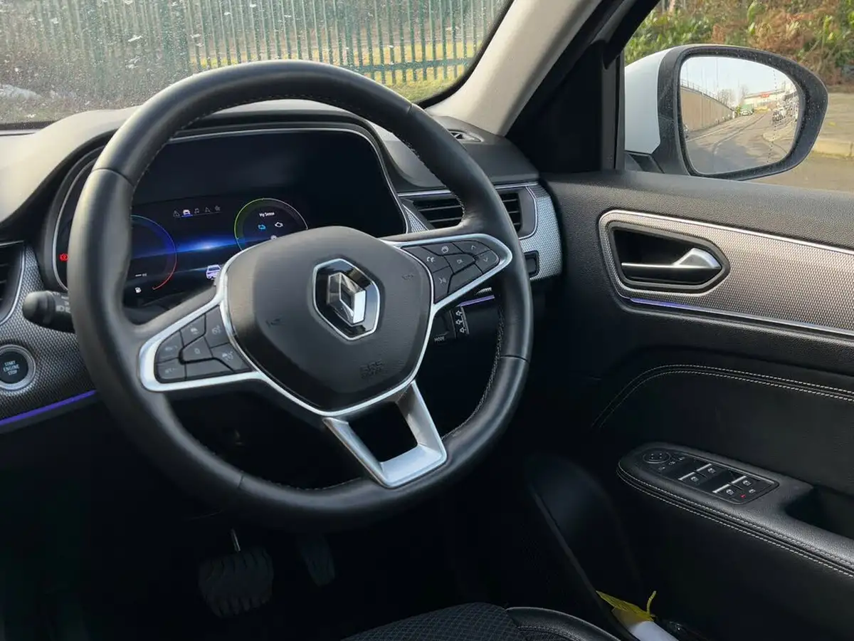 2021-renault-arkana-16-s-edition-big-9