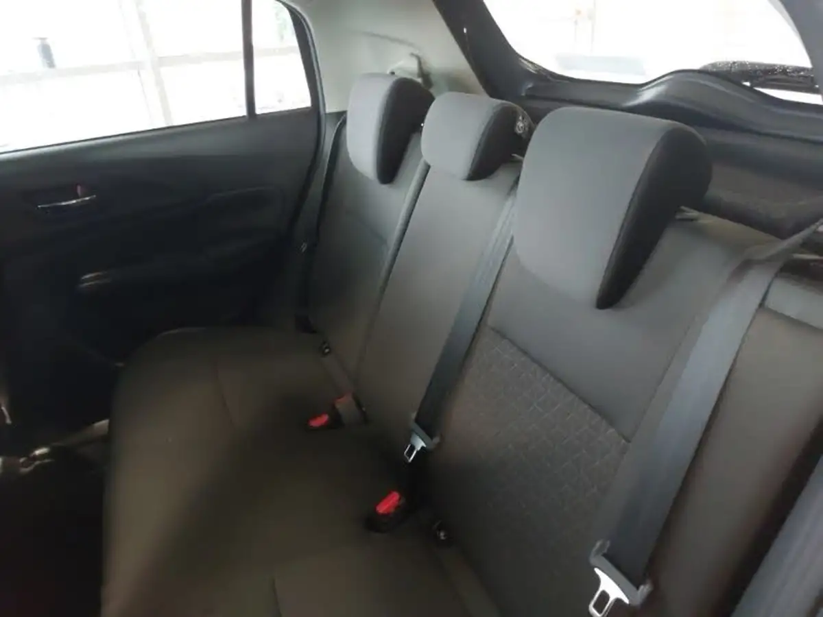 2024-suzuki-swift-12-motion-big-5