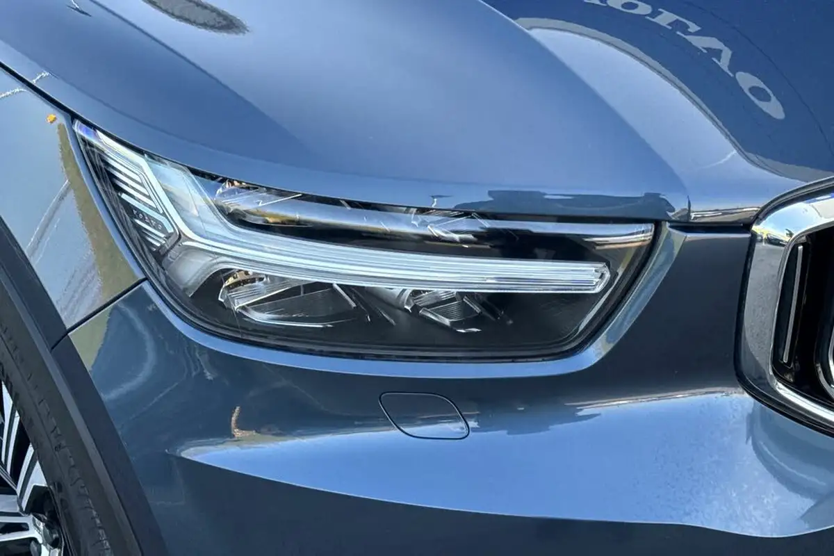 2022-volvo-xc40-15-t5-inscription-pro-big-17