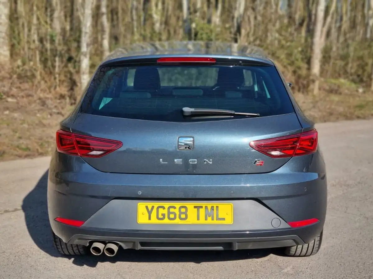 2019-seat-leon-15-tsi-evo-fr-130ps-ss-hatchback-big-4