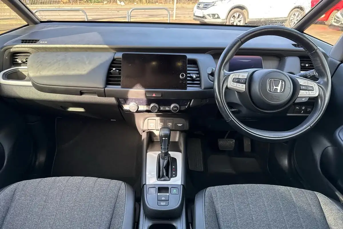 2021-honda-jazz-15-i-mmd-ex-107ps-big-3