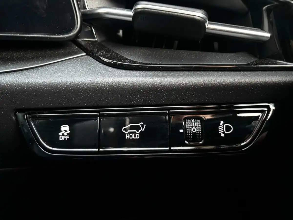 2023-kia-niro-ev-e-4-heat-pump-big-28