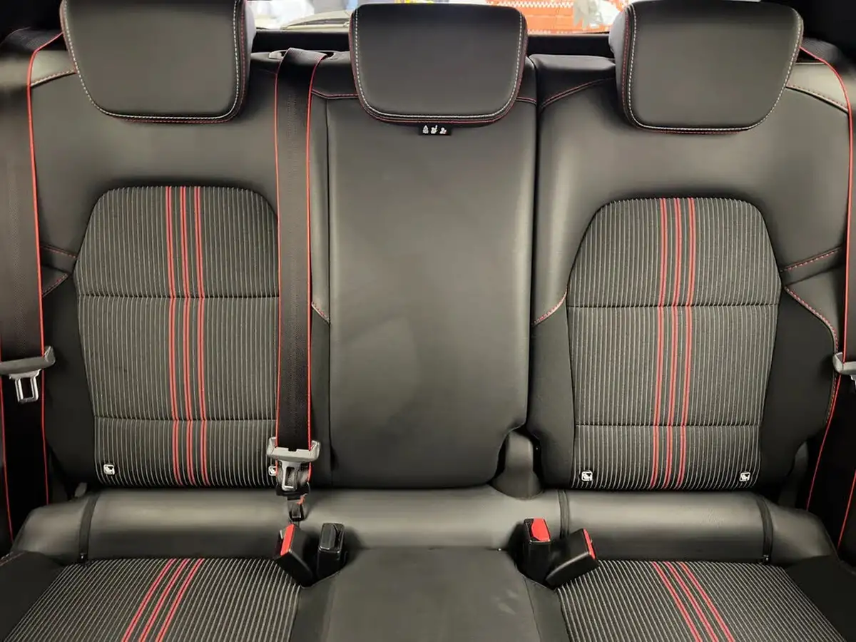 2022-renault-captur-13-tce-rs-line-edc-auto-big-15