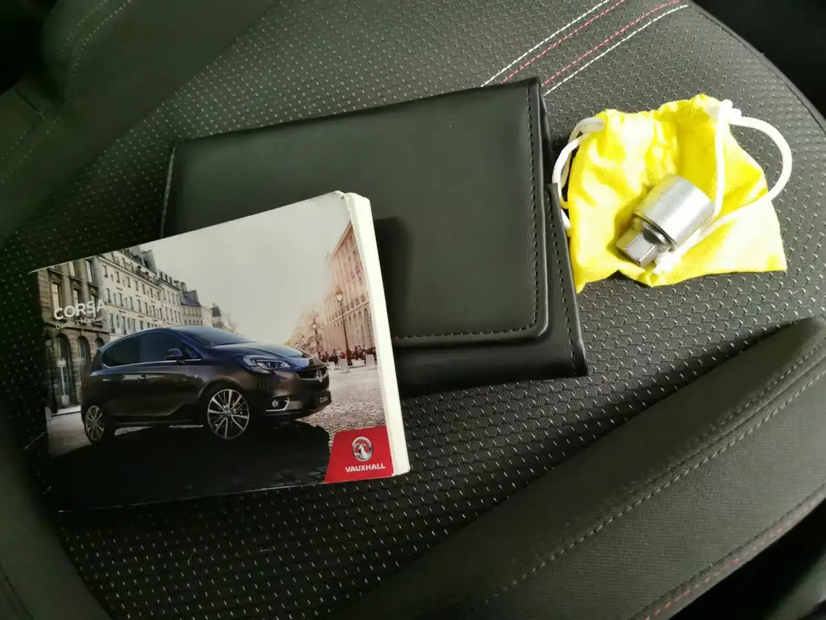 2019-vauxhall-corsa-14i-sri-vx-line-nav-black-90ps-5d-big-36