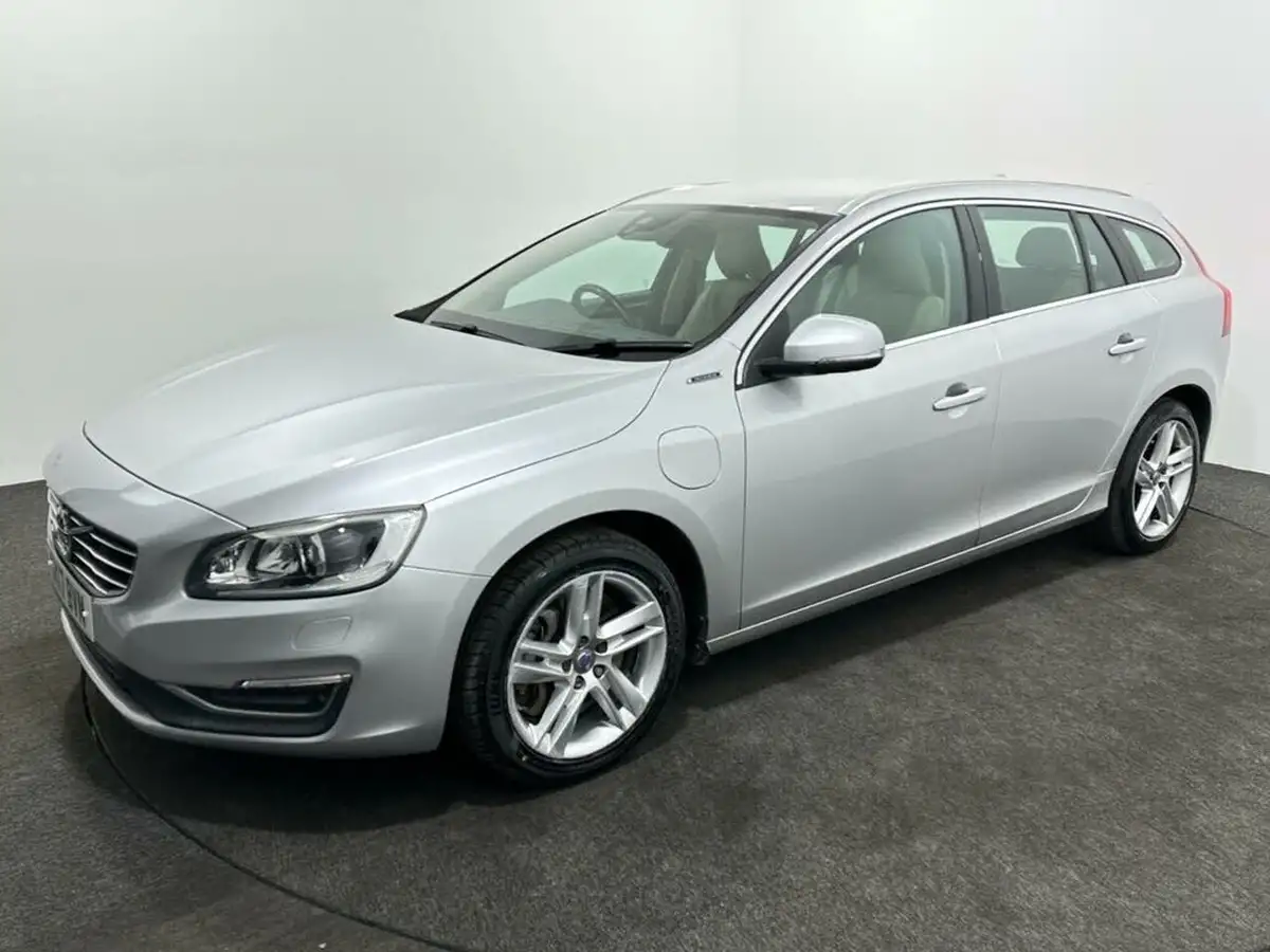 2017-volvo-v60-24td-d6-se-lux-big-53