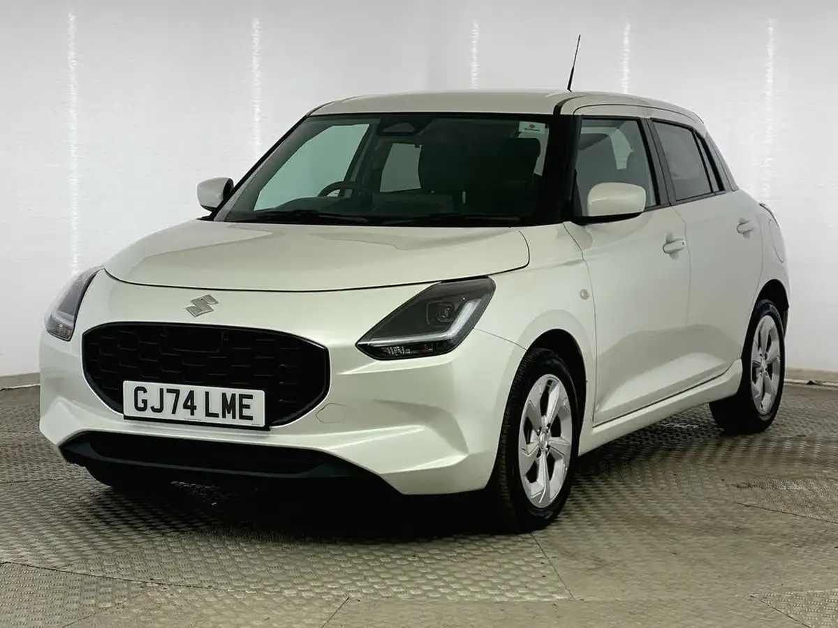 2024-suzuki-swift-12-motion-big-2