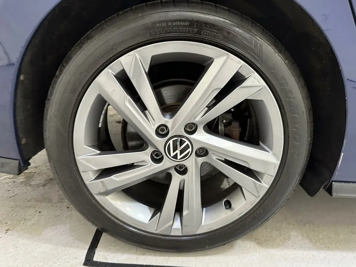 2022-volkswagen-golf-15-etsi-r-line-150ps-estate-big-35
